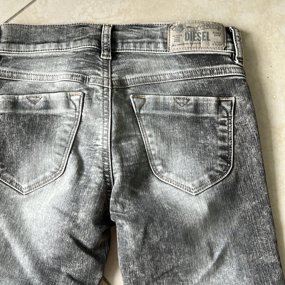 Diesel Super Slim Jegging - Picture 3 of 6